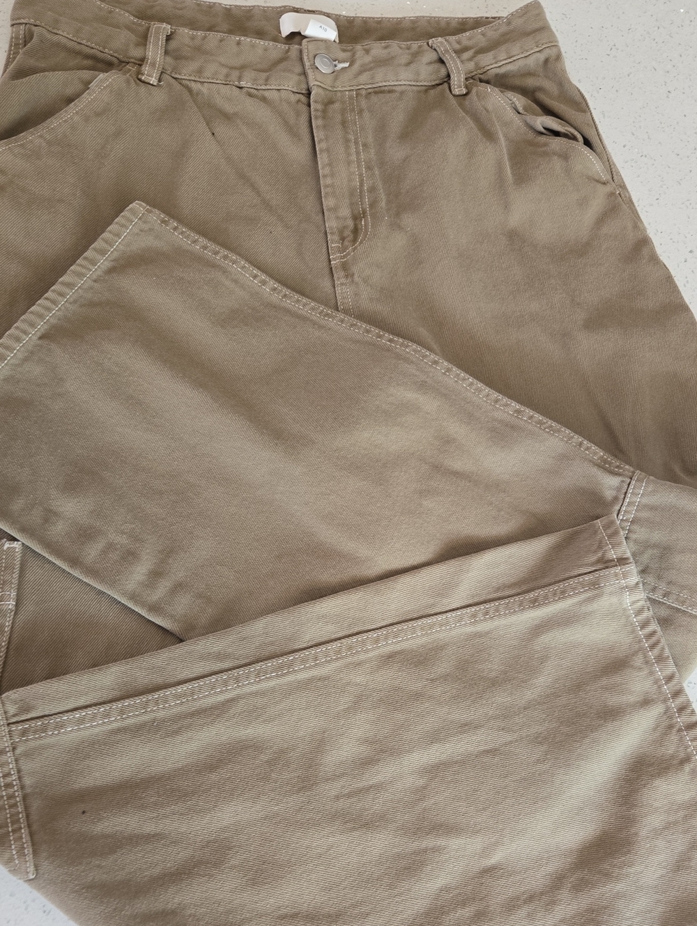 H&M Men's Chino Pants in Khaki Tan